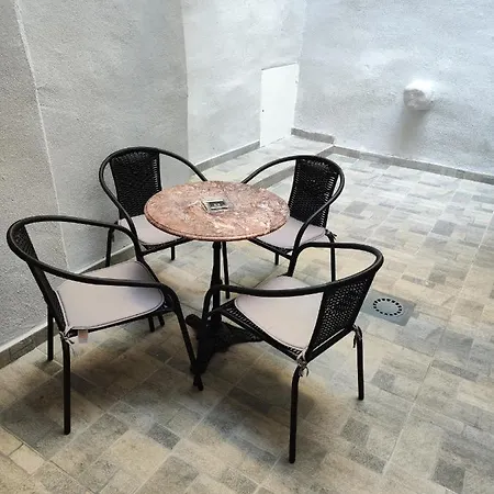 شقة Arena Amphitheater بولا